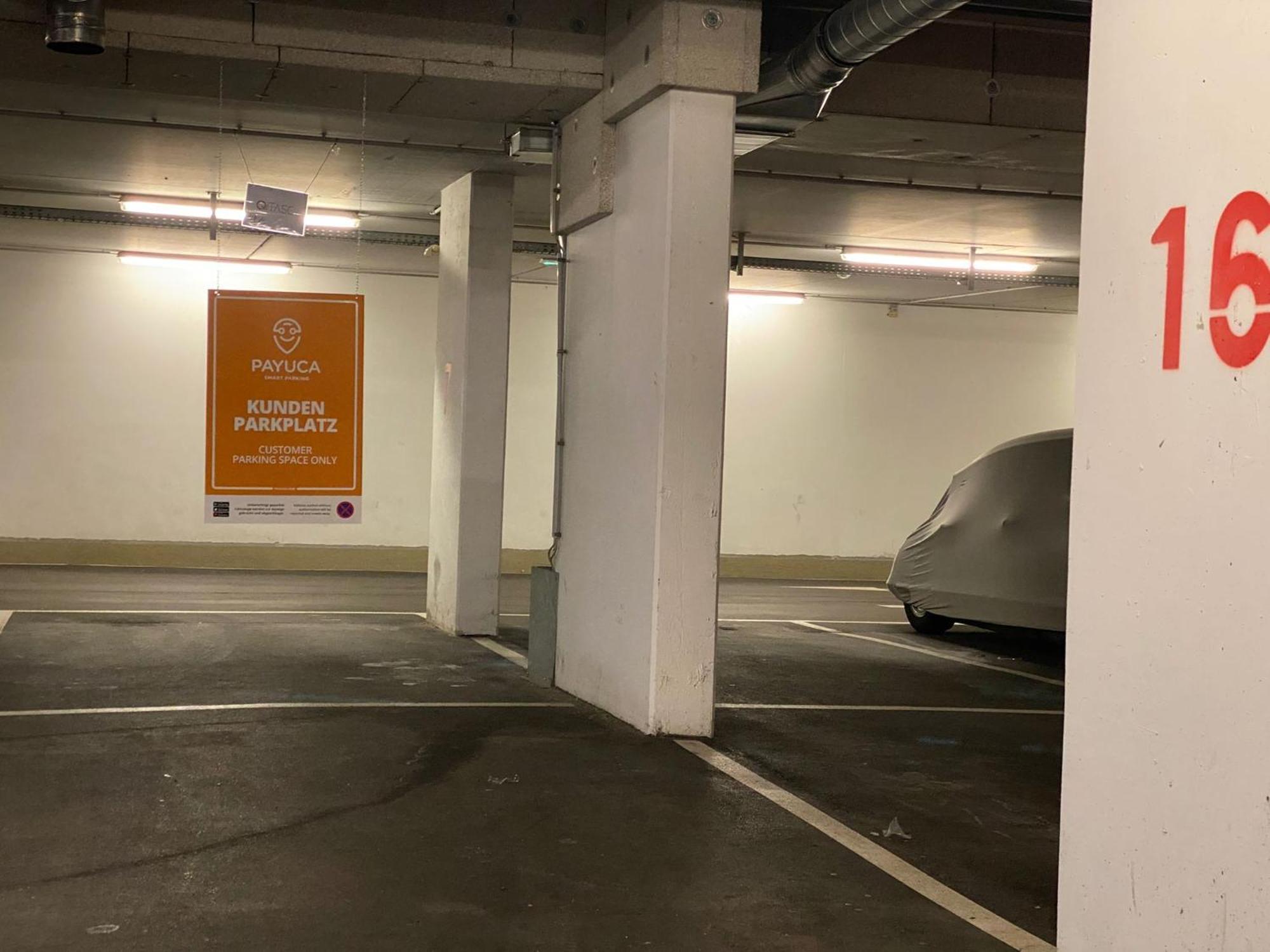 Joop Deluxe-free Garage,near Schoenbrunn Palace Wien